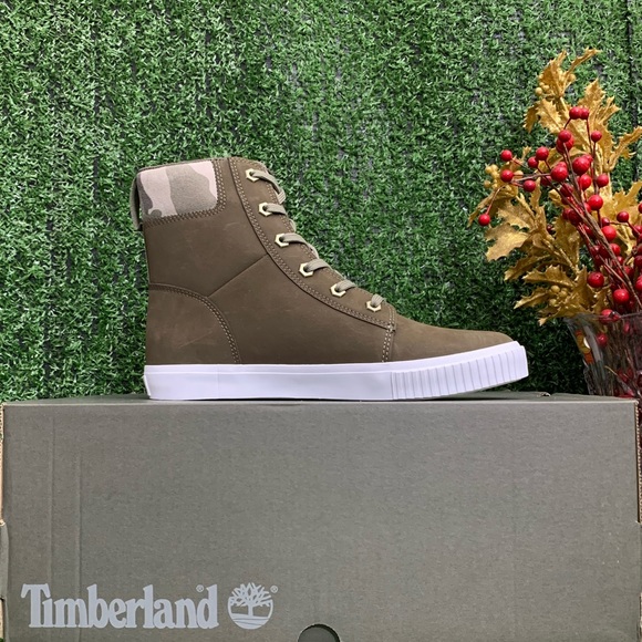 Timberland Skyla Bay Women's Boot - Picture 2 of 11
